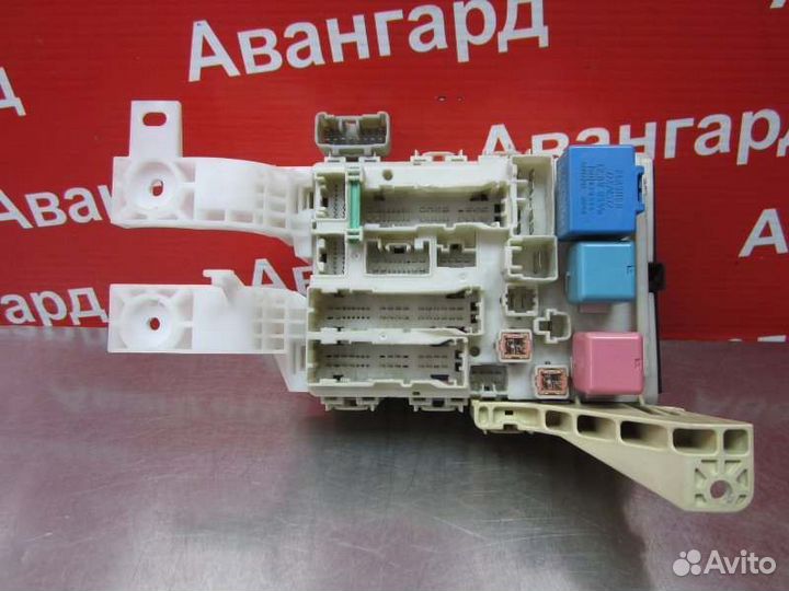 Блок предохранителей Toyota Yaris XP90 2SZ-FE 2008