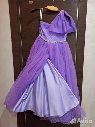 Праздничное платье для девочки