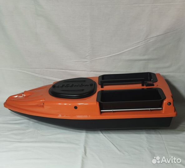 Кораблик Карповый с GPS-акваробот и Глубиномер