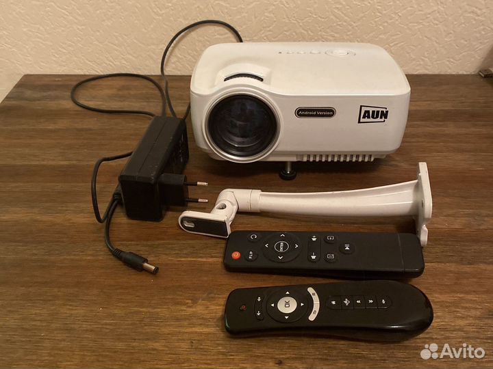 Проектор аun
