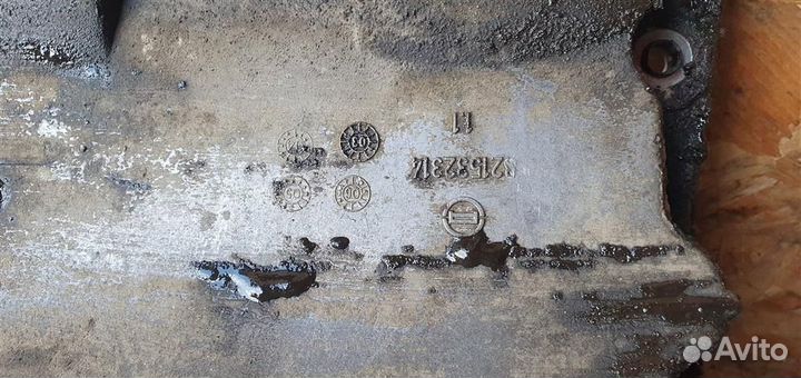 Поддон масляный двигателя Cadillac SRX 1 2003-2009