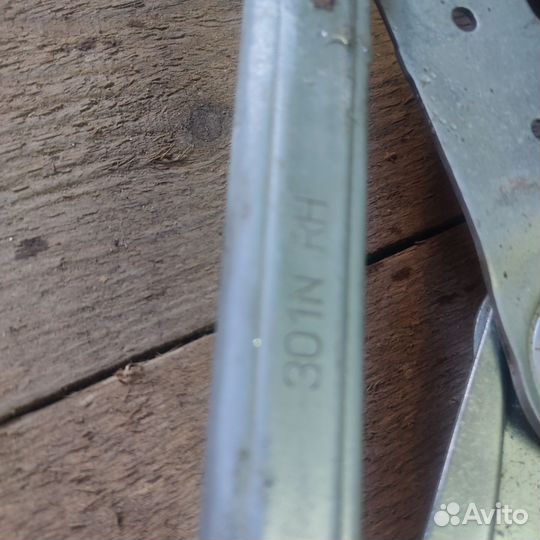 Стеклопадьемник для Камри 40 camry