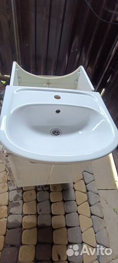 Унитаз и раковины бу