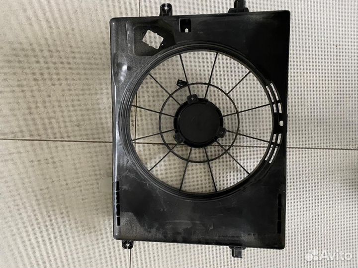 Диффузор вентилятора Hyundai Creta 1 C 2016-2021