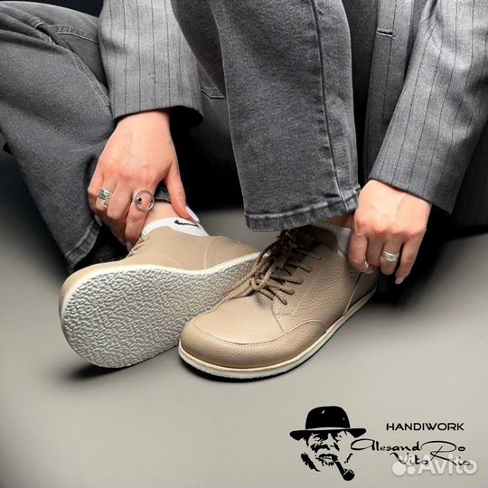 Босоногая обувь ручной работы 