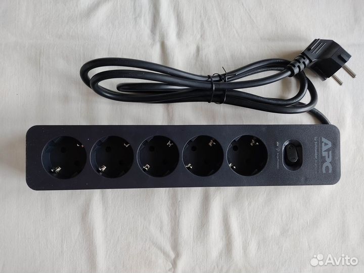 Сетевой фильтр APC PME5B-RS