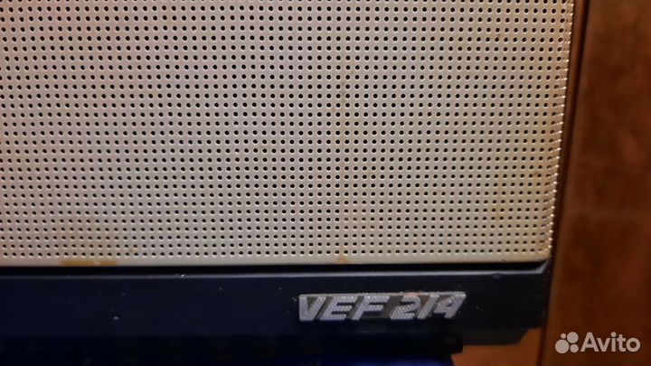 Радиоприёмник VEF 214 ссср. Приёмник ссср. 1988г