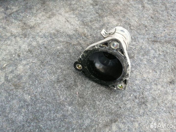 Корпус термостата Nissan March AK12 CR14