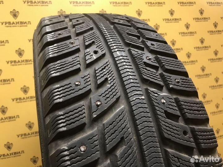 Kumho I'Zen KW22 215/55 R17 98T