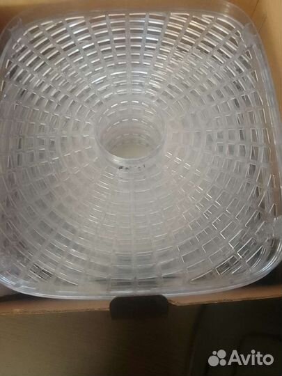 Сушилка для овощей и фруктов, а также мясо и рыбу