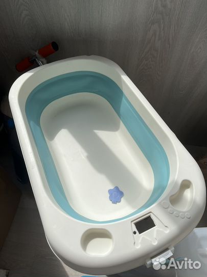 Ванночка для купания с термометром