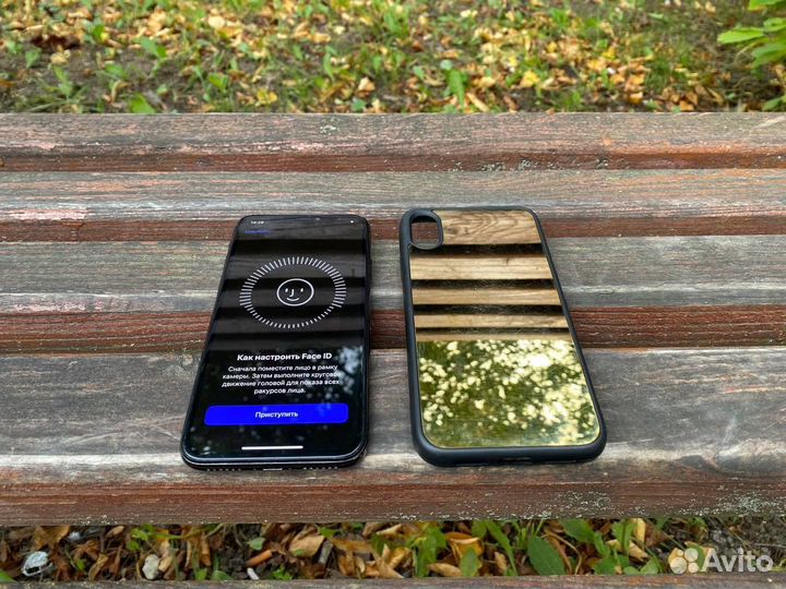 Телефон iPhone X