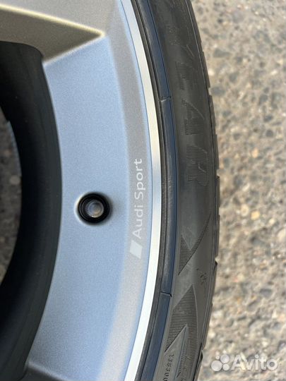 Колеса Audi E-Tron Sportback R22 оригинал