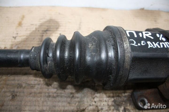 Полуось правая (привод) toyota avensis II 2003-200