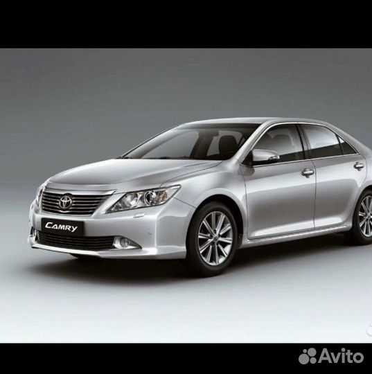 Стекло фар Tayota Camry VX50 левое