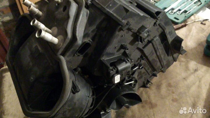 Корпус отопителя для Ford Fiesta Fusion