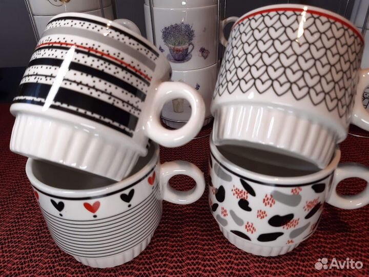 Наборы чашечек на металлич. подставках (3 набора)