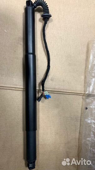 Амортизатор крышки багажника BMW X6 f16 f86