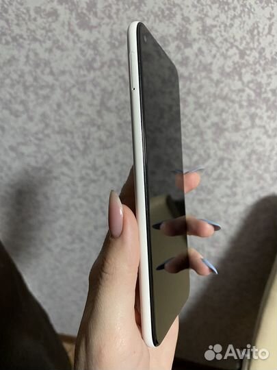 Samsung Galaxy A11, 3/32 ГБ