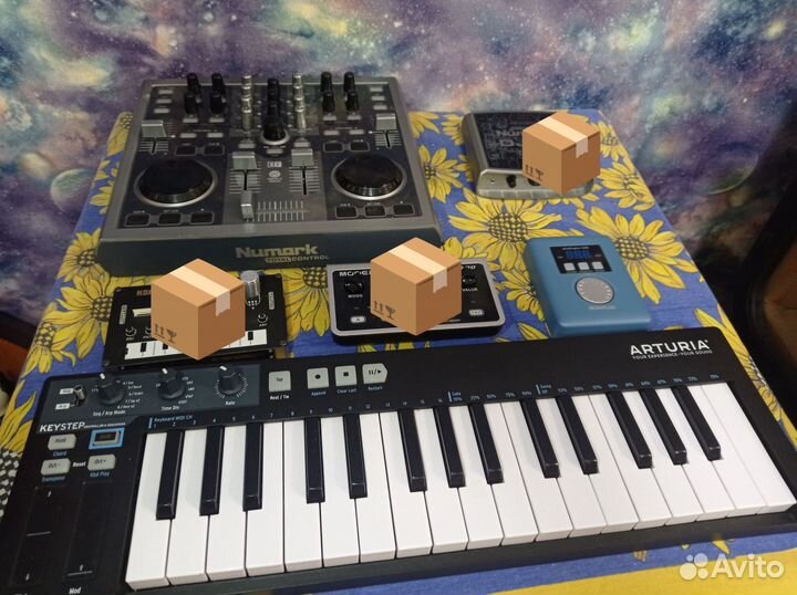 Midi контроллер DJ. Numark Total Control