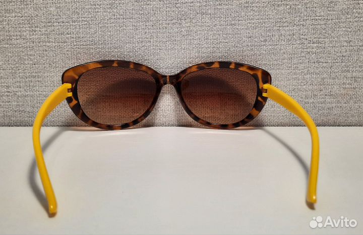 Солнцезащитные очки