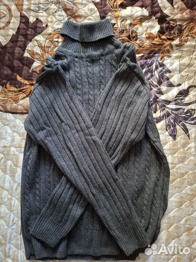 Свитер мужской