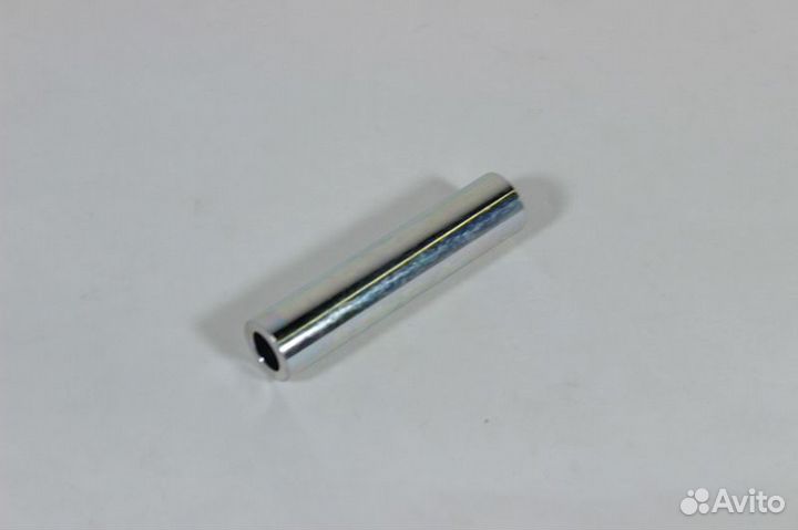 Ось заднего кулака верхняя 9060-060701, CF 650NK