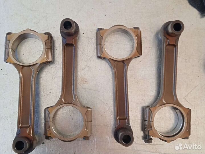 Шатун Nissan Qashqai mr20