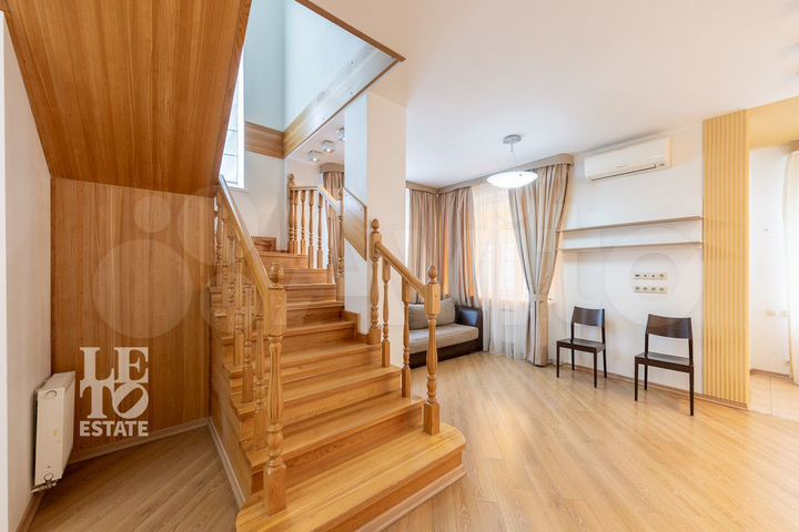 Таунхаус 140 м² на участке 3 сот.