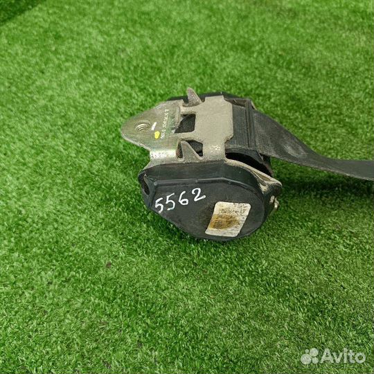 Ремень безопасности передний правый Ford Focus