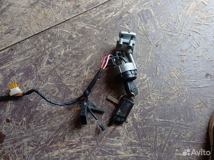 Замок зажигания Калина Гранта оригинал