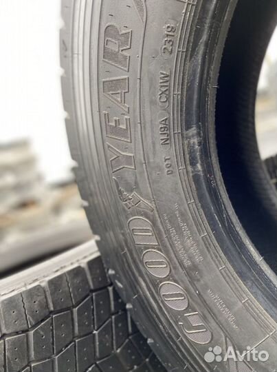 Грузовая шина б/у GoodYear kmax D 315/70/R22.5 Art