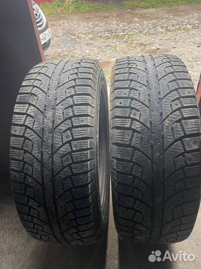 Aeolus Ice Challenger 215/60 R16 95T