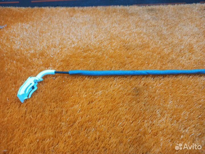 Трос замка двери передний левый Bmw 5-Series E60