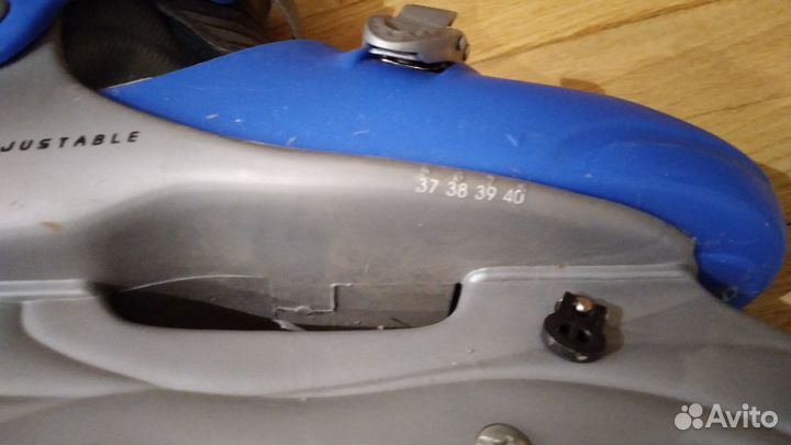 Роликовые коньки