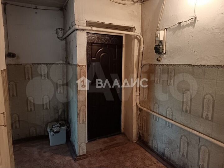 3-к. квартира, 53 м², 1/2 эт.