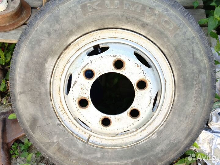 Kumho KRS02 7.50 R16
