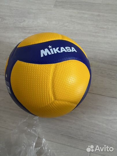 Волейбольный мяч mikasa