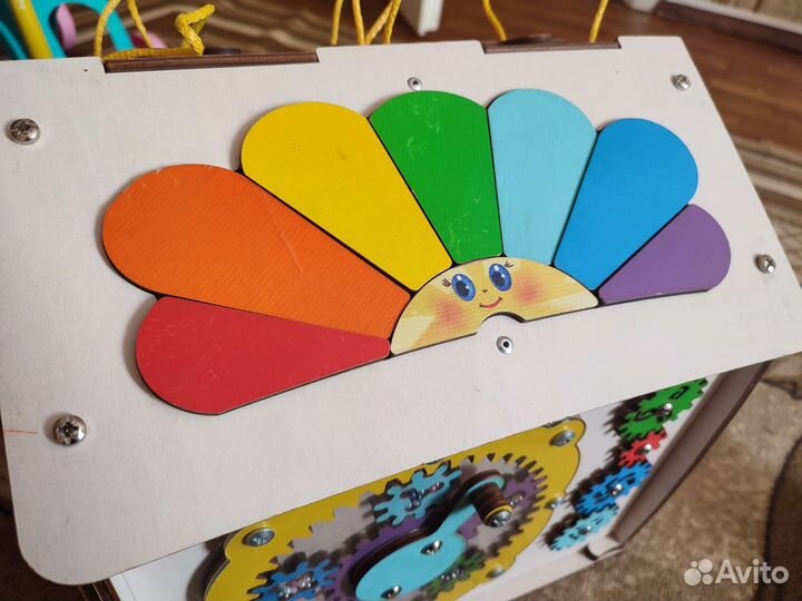 Бизиборд домик со светом