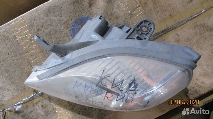 Kia RIO 2002-2005 фара левая