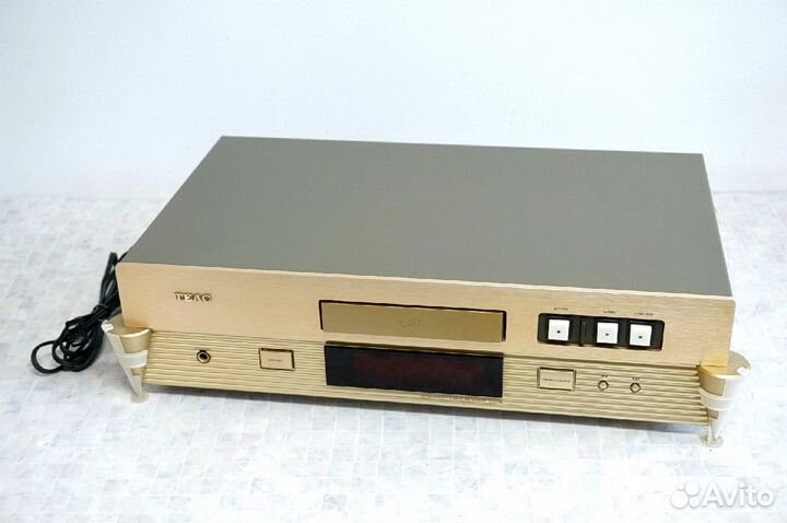 Teac CD-5 и Kenwood DP-990SG