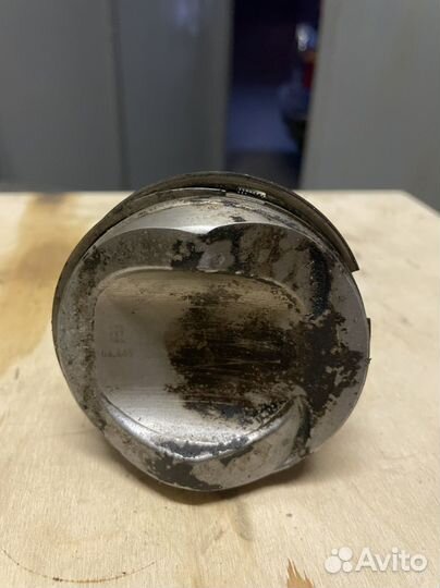 Поршень с шатуном CRE Audi