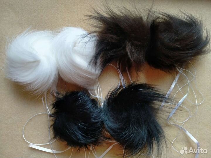 Меховые помпоны