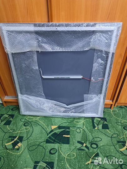 Зеркало с подсветкой новый 9090