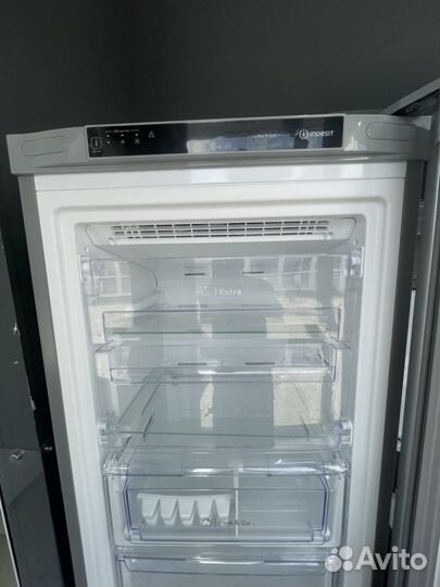 Морозильная камера indesit dfz 5175 S