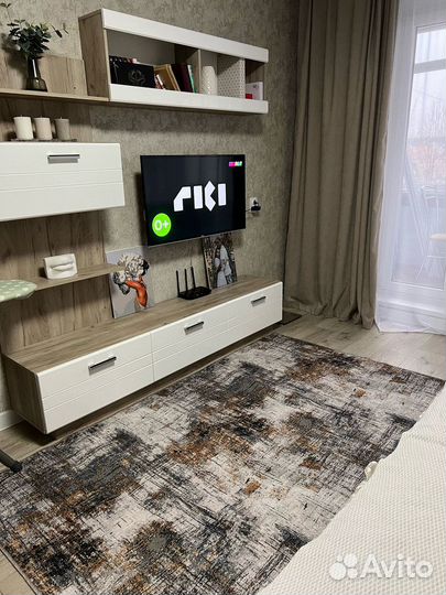 Ковры 100 см на 200 см.Новые.Универсальные цвета