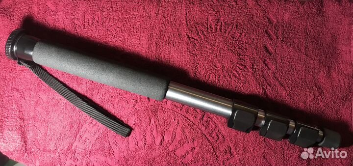 Монопод Slik 600 pro