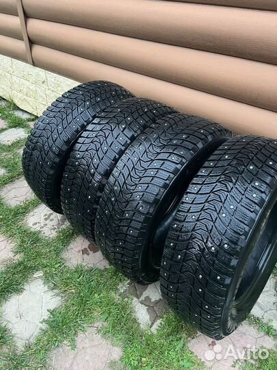 Michelin Latitude X-Ice North 3 215/65 R16 102T