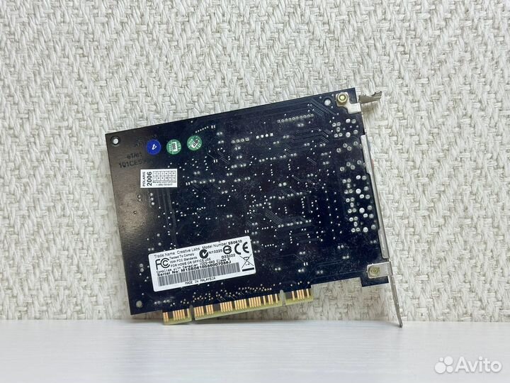 Звуковая карта Sound Blaster SB0610