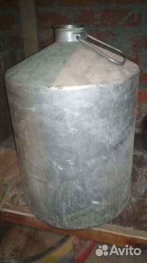 Алюминиевая бутыль (тара)